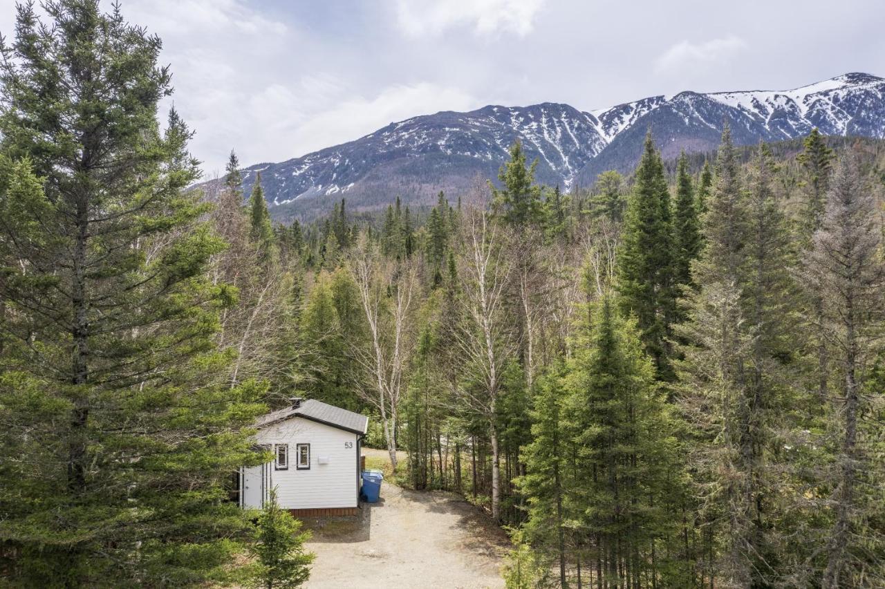 Gite Du Mont-Albert - Sepaq Sainte Anne-des-Chênes Exteriör bild