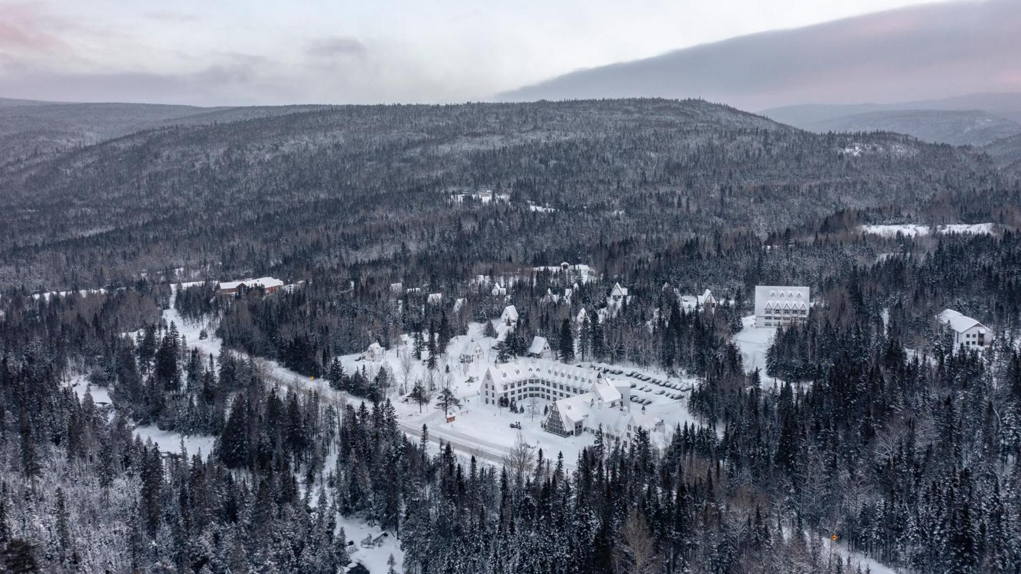 Gite Du Mont-Albert - Sepaq Sainte Anne-des-Chênes Exteriör bild