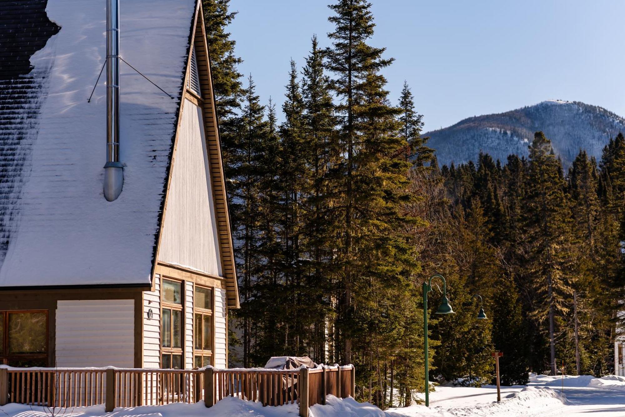 Gite Du Mont-Albert - Sepaq Sainte Anne-des-Chênes Exteriör bild